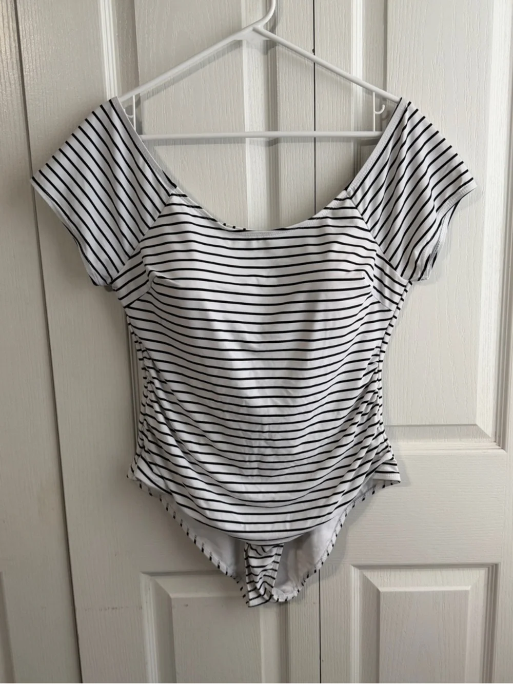 Meet‎ Curve black white striped one piece swimsuit size XL